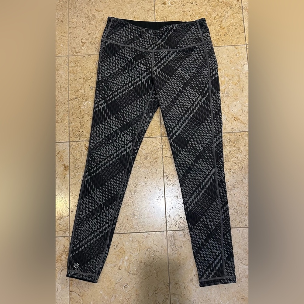 Athleta Reversible Black And Patterned Leggings S… - image 4